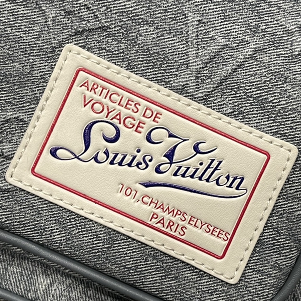 ルイヴィトンバッグ素材ディテール